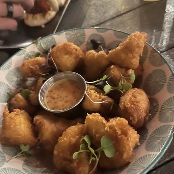 Publico - Cauliflower - New American Near Me - Columbia, South Carolina