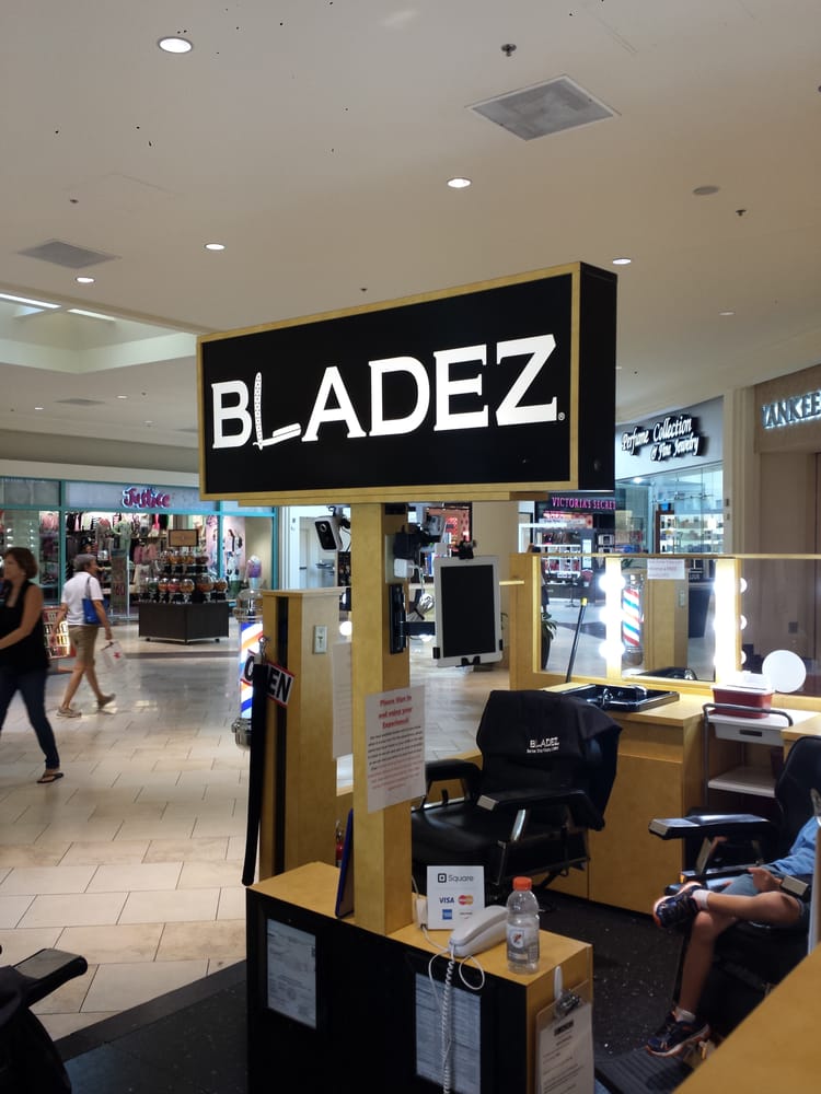Bladez Logo