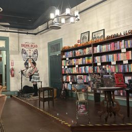Great spot for some local artists! Great spot for some local artists!