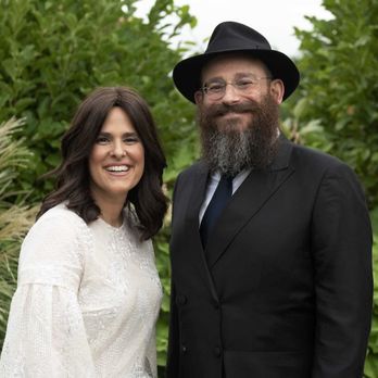 Miyad - Rabbi Channan & Aliza - Adult Education Near Me - Jericho, New York
