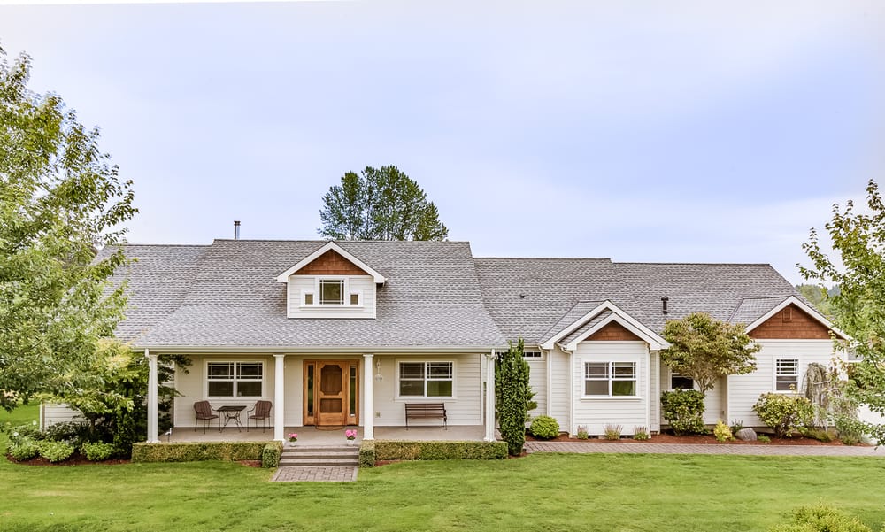 TINA ROSE SMITH RE/MAX TOWN CENTER 14 Photos 26910 92nd Avenue NW