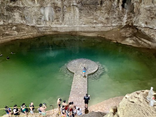Cenote Suytun by null