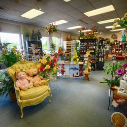 Gillespie Florists & Flower Delivery - Retail space