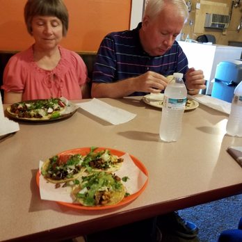 Los 3 Panchos - Even the gringos loved the tacos! :) - Mexican Near Me - Toppenish, Washington Los 3 Panchos - Even the gringos loved the tacos! :) - Mexican Near Me - Toppenish, Washington