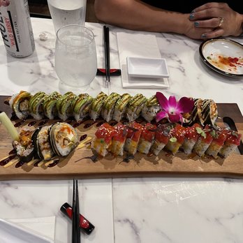 Akami Sushi Bar - Sushi Bars Near Me - Apex, North Carolina Akami Sushi Bar - Sushi Bars Near Me - Apex, North Carolina