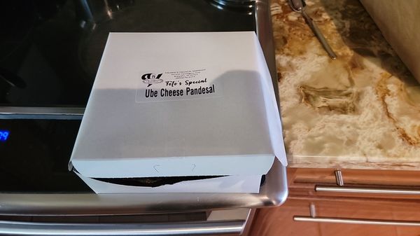 Valerio's Tropical Bake Shop by null