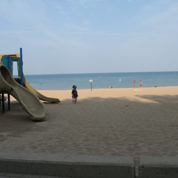 Forest Park - In the summer, a terrific place to take the kids to burn off energy on the playground. - Public Services & Government Near Me - Lake Forest, Illinois