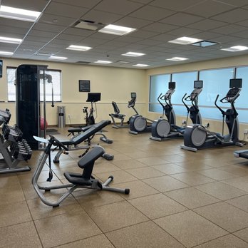 Hilton Garden Inn Springfield, NJ - Fitness Room - Hotels Near Me - W Springfield, New Jersey Hilton Garden Inn Springfield, NJ - Fitness Room - Hotels Near Me - W Springfield, New Jersey