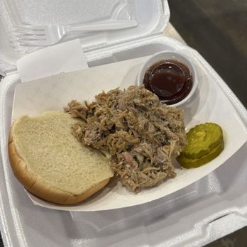 Khalil’s BBQ - Barbeque Near Me - Louisville, Kentucky Khalil’s BBQ - Barbeque Near Me - Louisville, Kentucky