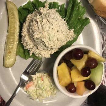 Sunset Grill Clearwater - Sunset Chicken Salad - Breakfast & Brunch Near Me - Clearwater, Florida
