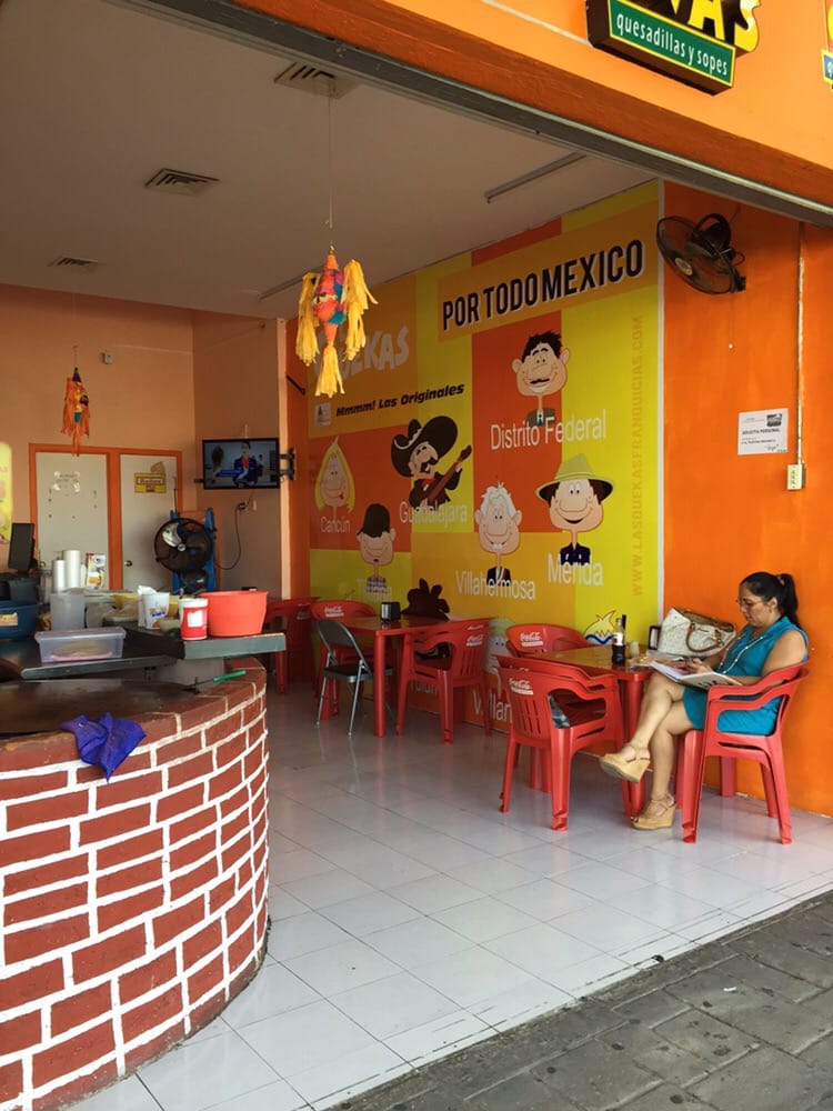 Las Quekas Plaza las Américas