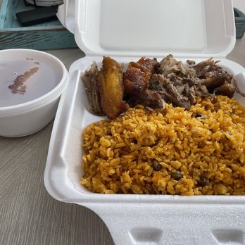 El Chinchorro Boricua - Arroz con gandules and pernil. - Puerto Rican Near Me - Spartanburg, South Carolina El Chinchorro Boricua - Arroz con gandules and pernil. - Puerto Rican Near Me - Spartanburg, South Carolina