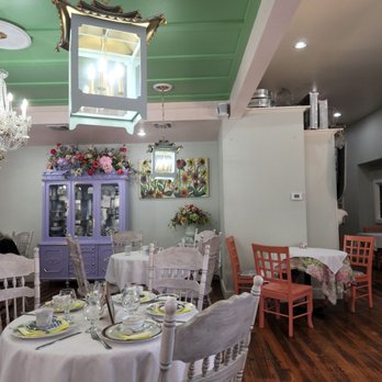 The Bread Box - Main dining room. - Bakeries Near Me - San Antonio, Texas The Bread Box - Main dining room. - Bakeries Near Me - San Antonio, Texas