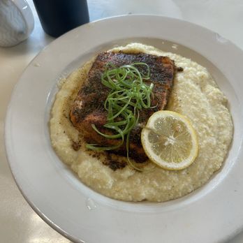 Milk and Honey Restaurant at Cascade - Cheese grits with salmon - Breakfast & Brunch Near Me - Atlanta, Georgia