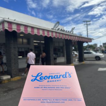 Leonard's Bakery - Bakeries Near Me - Honolulu, Hawaii