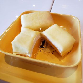 Sweethoney Dessert - Mango pancake - Desserts Near Me - Alhambra, California Sweethoney Dessert - Mango pancake - Desserts Near Me - Alhambra, California