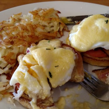 Elmer's Restaurant - Dungeness crab benedict. Yum - Breakfast & Brunch Near Me - Tigard, Oregon