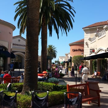 Carlsbad Premium Outlets - Carlsbad Outlet. - Shopping Centers Near Me - Carlsbad, California Carlsbad Premium Outlets - Carlsbad Outlet. - Shopping Centers Near Me - Carlsbad, California