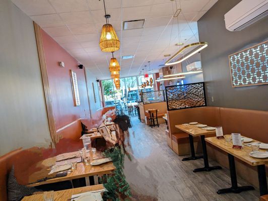 JACKSON DINER - INDIAN CUISINE by null