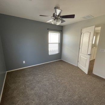 Legend Flooring - New bedroom carpeting - Carpet Installation Near Me - Gilbert, Arizona