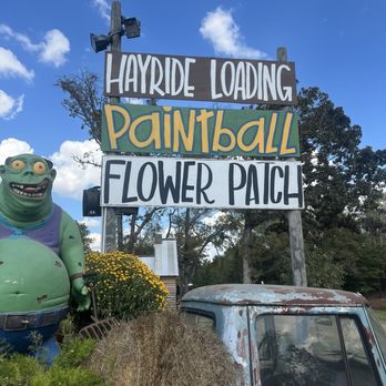 YesterLand Farm - Pumpkin Patches Near Me - Canton, Texas