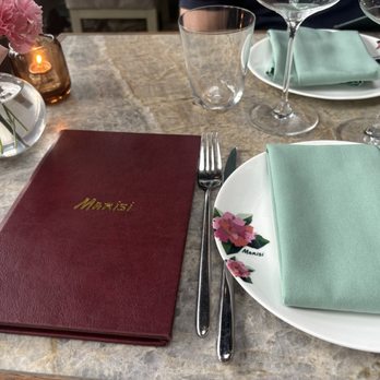 Marisi - Table - Italian Near Me - La Jolla, California Marisi - Table - Italian Near Me - La Jolla, California