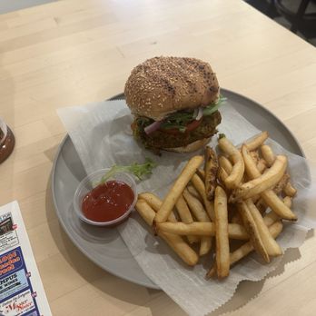 Rogue Island Local Kitchen & Bar - Vegan veggie burger and fries - New American Near Me - Providence, Rhode Island Rogue Island Local Kitchen & Bar - Vegan veggie burger and fries - New American Near Me - Providence, Rhode Island