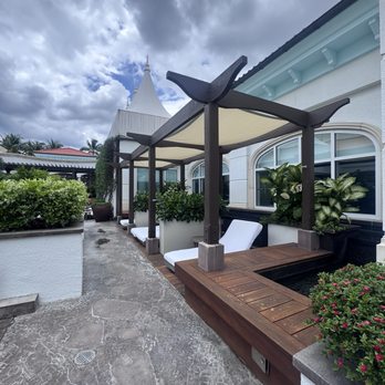 Eau Resort & Spa - Cabanas - Resorts Near Me - Manalapan, Florida Eau Resort & Spa - Cabanas - Resorts Near Me - Manalapan, Florida