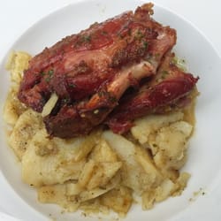 Rokola - La taberna de Graus - Codillo con patatas