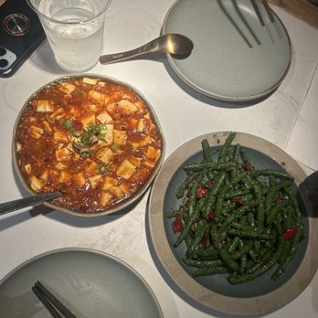 Cheli - Mapo Tofu 麻婆豆腐 green Stir Fried String Bean 干煸四季豆 - Shanghainese Near Me - New York, New York