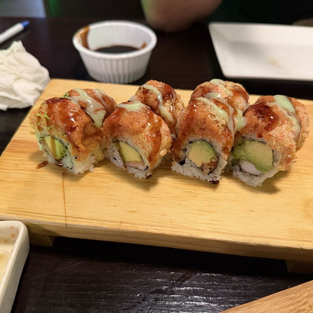 Caterpillar Roll is heavenly!! Caterpillar Roll is heavenly!!