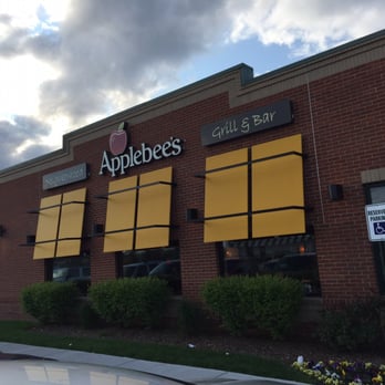 Applebee's Grill + Bar - Sports Bars Near Me - Woodhaven, Michigan Applebee's Grill + Bar - Sports Bars Near Me - Woodhaven, Michigan