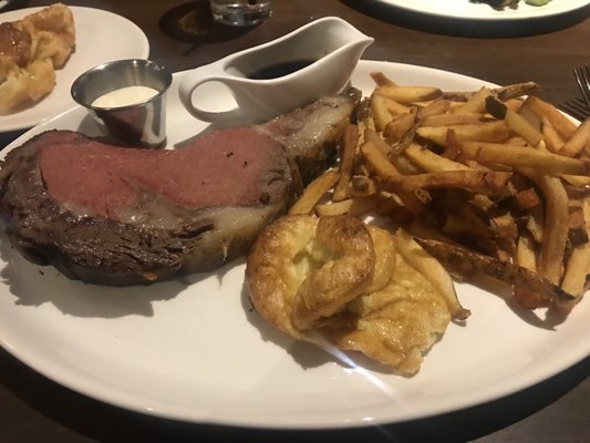 Royal Britannia Gastropub - The Venetian by null