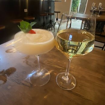 Pür Zen Mimosa Wine Bar - Tapas/Small Plates Near Me - McDonough, Georgia Pür Zen Mimosa Wine Bar - Tapas/Small Plates Near Me - McDonough, Georgia