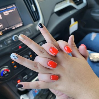 Bellaggio Nail and Spa - Nail Salons Near Me - Indio, California Bellaggio Nail and Spa - Nail Salons Near Me - Indio, California