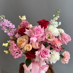 A- Flowers - mix bouquet in a box