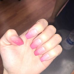 Vicky Nails