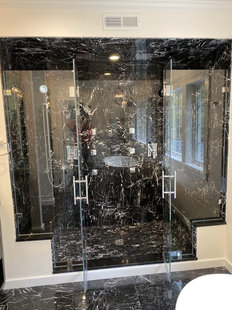 Slide of Lisi Contracting