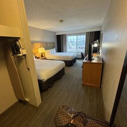 Country Inn & Suites by Radisson, Springfield, OH - Room