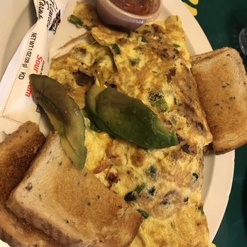 Patty's Restaurant - Breakfast & Brunch Near Me - Litchfield, Connecticut Patty's Restaurant - Breakfast & Brunch Near Me - Litchfield, Connecticut