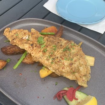 Blue Mussel Cafe - Seafood Near Me - Rustico, Prince Edward Island