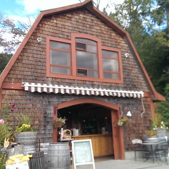 Salt Spring Vineyards - The tasting room. - Wineries Near Me - Salt Spring Island, British Columbia