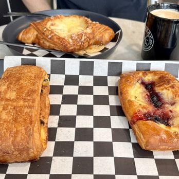 Bakery-X - Bakeries Near Me - Wesley Chapel, Florida