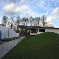 Badepark - Denkmalgeschützes Bademeisterhäuschen