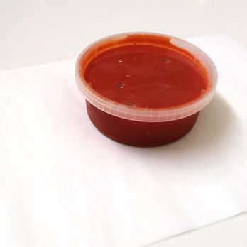 Pizza Mia - Sauce Tomate / Tomato Sauce - Pizza Near Me - Laval, Quebec Pizza Mia - Sauce Tomate / Tomato Sauce - Pizza Near Me - Laval, Quebec