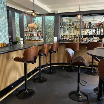 Georgia Brown's - Southern Near Me - Washington, DC, District of Columbia