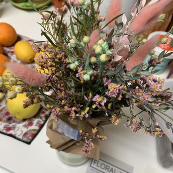 Floral 101 - My V-day surprise bouquet of flowers. Absolutely love them - Floral Designers Near Me - Lomita, California Floral 101 - My V-day surprise bouquet of flowers. Absolutely love them - Floral Designers Near Me - Lomita, California