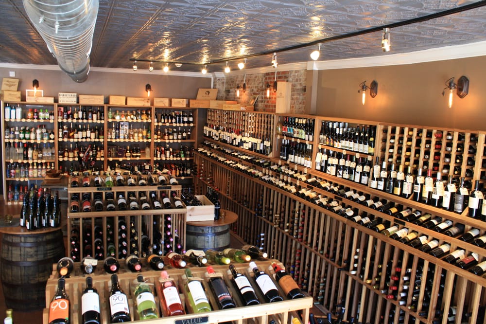 The Wine Store Logo