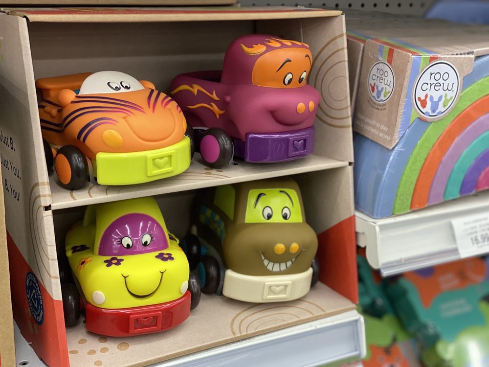 TOYS”R”US 14 Reviews 3940 Gateway Blvd NW, Edmonton, Alberta