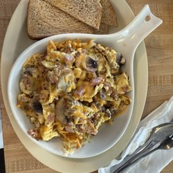 The Cozy Cafe - Create your own breakfast skillet with wheat toast